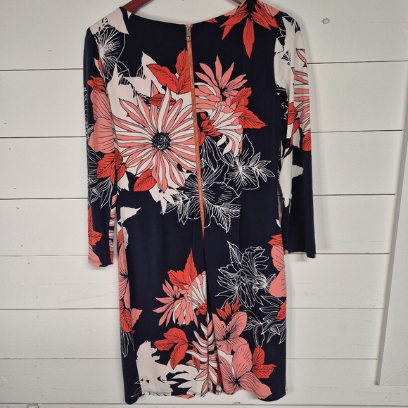 Vince Camuto Navy Women's 3/4 sleeve Dress With Gold Zipper closure Sz 8 - Picture 6 of 7